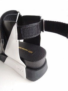 UNITED NUDE【ユナイテッドヌード】正規取り扱い店、通販可能 ON